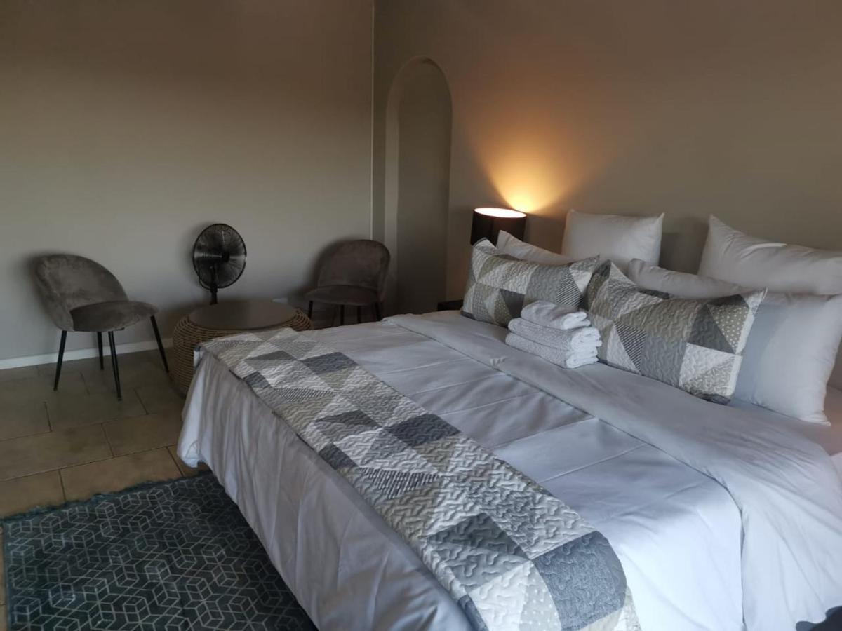 The Thatch Hide East London Ngoại thất bức ảnh